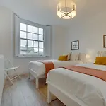 Holiday home 3 Bed In Oc-90749 *